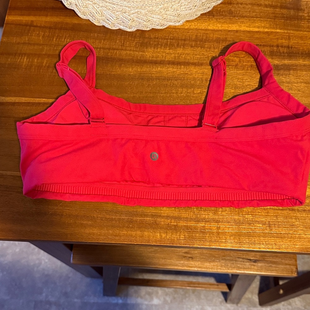 Unissu Hugcurve Sports Bra - Picture 3 of 6
